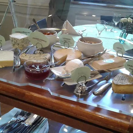 Logis De L'allagnonette 2*