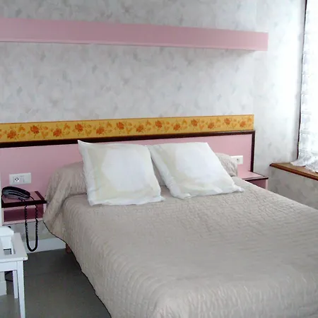 מלון Logis De L'allagnonette